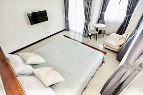 Beach 7 Condo by GrandisVillas