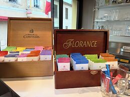 Unique Hotel & Residence