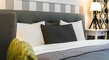 Old Town Residence BIS