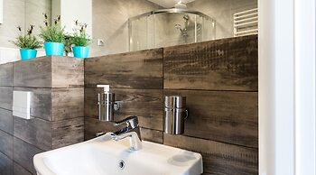 Old Town Residence BIS