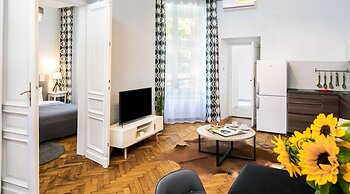 Old Town Residence BIS