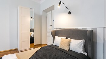 Old Town Residence BIS