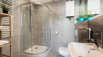 Old Town Residence BIS