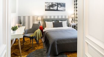 Old Town Residence BIS