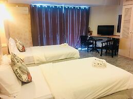 I Talay Lodge Boutique Hotel