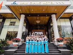 Lam Giang Hotel