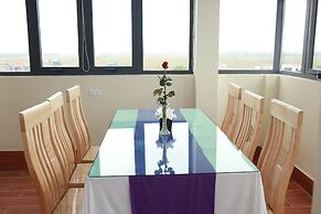 Family Airport Hotel