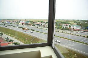 Family Airport Hotel