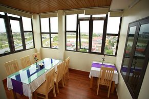 Family Airport Hotel