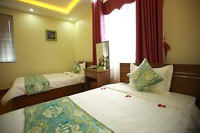 Family Airport Hotel