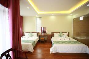 Family Airport Hotel