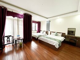 Family Airport Hotel