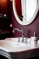 Arnobio Florence Suites