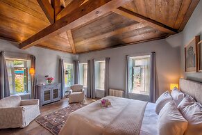 Ida Blue, Adatepe - Adults Only