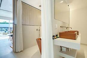 Mykonos Dove Beachfront Hotel