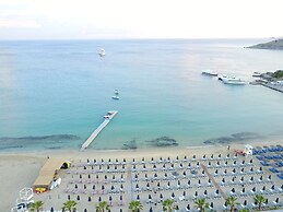 Mykonos Dove Beachfront Hotel