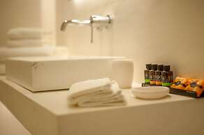 Mykonos Dove Beachfront Hotel