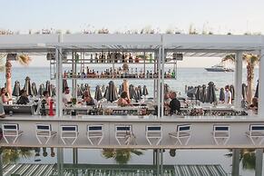 Mykonos Dove Beachfront Hotel