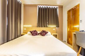 Q-Inn Boutique Hotel