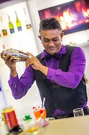 Q-Inn Boutique Hotel