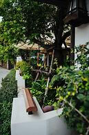 Old Town Chiangmai Boutique