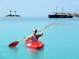 Safari Island Resort