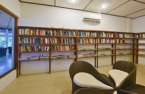 Safari Island Resort