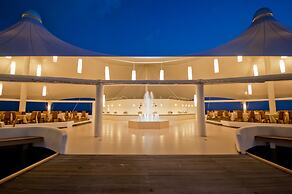 Safari Island Resort