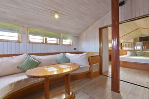 Safari Island Resort