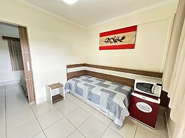 Lacqua DiRoma III Via Caldas