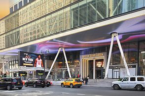 Crowne Plaza HY36 Midtown Manhattan by IHG