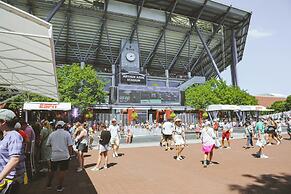 Crowne Plaza HY36 Midtown Manhattan by IHG