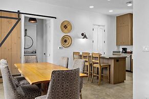 WorldMark Hunt - Stablewood Springs Resort