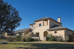 WorldMark Hunt - Stablewood Springs Resort