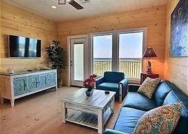 Gulfwaters Beachfront Resort 101 102