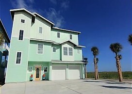 Gulfwaters Beachfront Resort 101 102