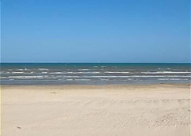 Gulfwaters Beachfront Resort 101 102