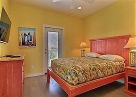 Gulfwaters Beachfront Resort 101 102