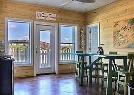 Gulfwaters Beachfront Resort 101 102