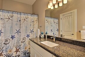 Mi Casa Tu Casa upstairs