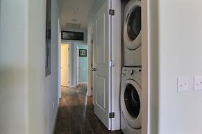 Seahorse Shanty OV32