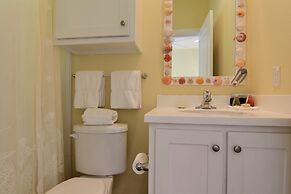 Seahorse Shanty OV32