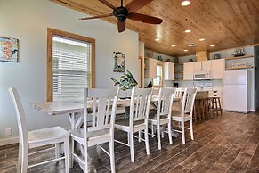 Seahorse Shanty OV32