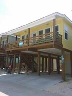 Seahorse Shanty OV32