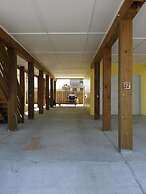 Seahorse Shanty OV32