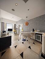 YELLO Hotel Harmoni Jakarta