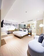 YELLO Hotel Harmoni Jakarta