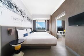 YELLO Hotel Harmoni Jakarta