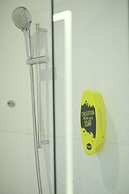 YELLO Hotel Harmoni Jakarta