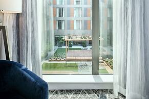 Hilton Garden Inn Seattle Bellevue Downtown, WA